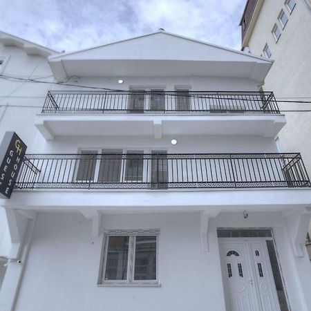 Guest House Prishtine Esterno foto