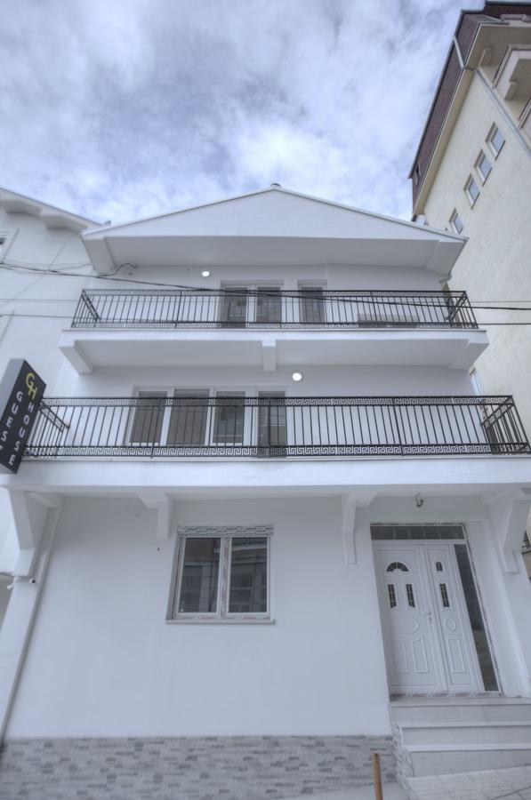 Guest House Prishtine Esterno foto